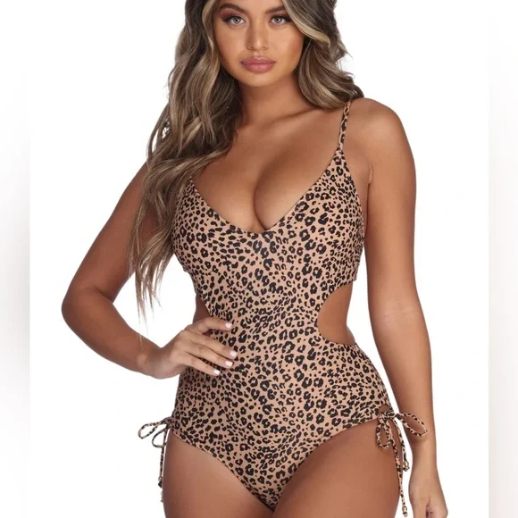 Windsor Leopard Print Cut-Out One-Piece🖤✨ - Picture 1 of 6